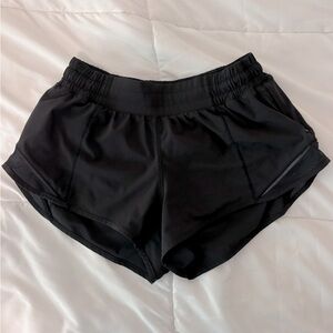 Lululemon Hotty Hots 2.5”